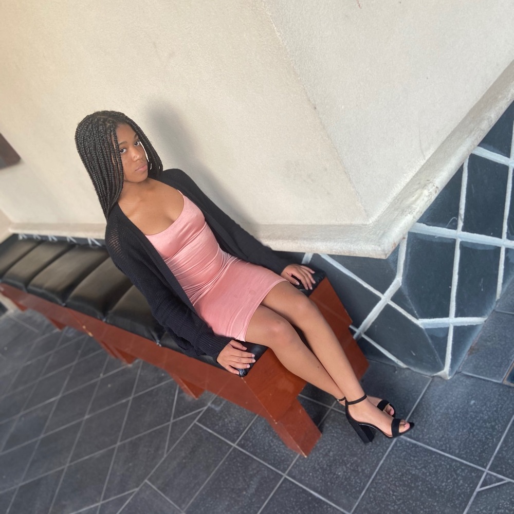 Meet your Posher, Desiree